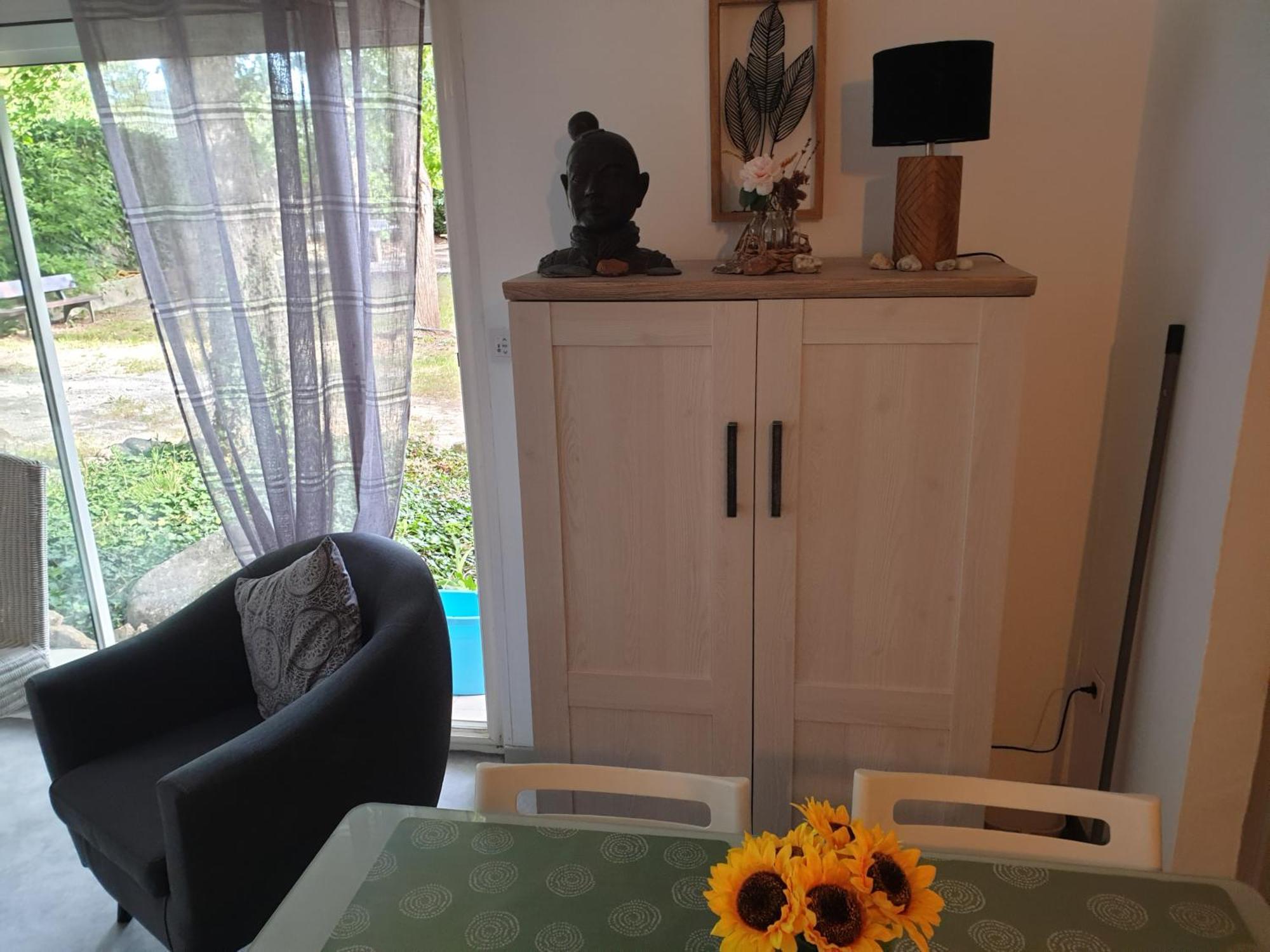 אנדוזה Appartement 10 Des Acacias מראה חיצוני תמונה